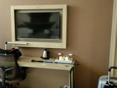 android_upload_pic-西安大雁塔科技大学地铁站亚朵酒店