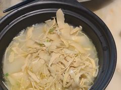 -佬麻雀·新湘菜(珠海金发购物中心店)