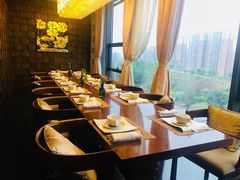 靠窗位-重庆融汇国际酒店17楼·泉籁泰餐厅(沙坪坝店)