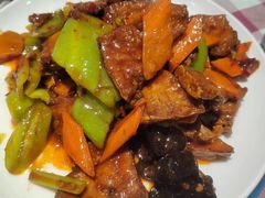 -小锅饭豆腐馆(嘉陵江街店)