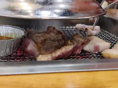 -肉甲韩国木炭烤肉(新壹街1店)