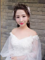 -艾米丽婚纱礼服