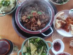 -大众跷脚牛肉馆·非遗传承单位(峨眉山店)