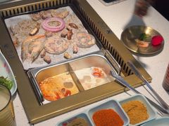 -佰烧海鲜烤肉火锅自助(世茂国际广场店)
