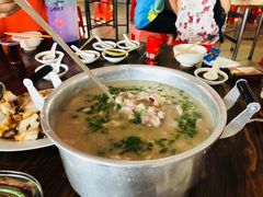 -洲心明记烧肉大粥(总店)