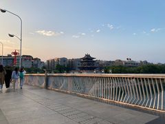 -何老二卤汁凉粉