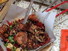 -小董哥烤串·爆汁大油边(故宫店)