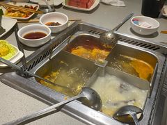 -海底捞火锅(新松江路店)