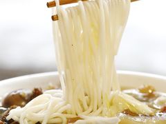 -花溪王记牛肉粉(四季花溪商场店)