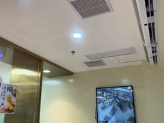-鲍师傅糕点(百盛西南商都店)
