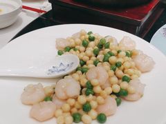 -香山湖家家宴(中山陵店)