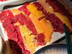 -伴山牛贵州黄牛肉火锅·苗疆非遗艺术餐厅(上海首店)