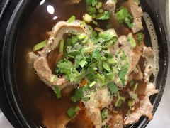 -余家庄肥肠鱼地方汤锅(银杏大道店)