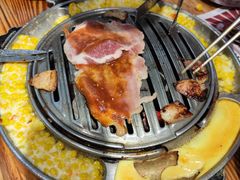 -青瓦炭韩潮烤肉(花园道店)