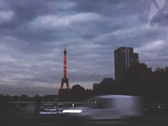 -埃菲尔铁塔