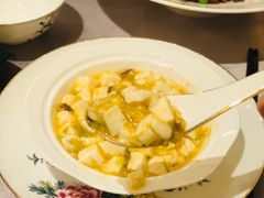 蟹粉豆腐-上海老站(徐家汇店)