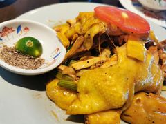 -大头虾越式风味餐厅(光明广场店)