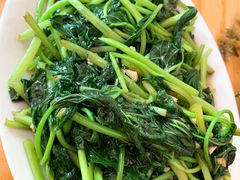 -灵山卢梅燕粉店