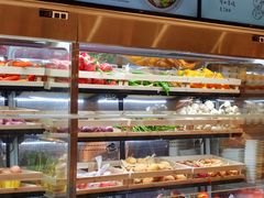 自助取餐区-老乡鸡(上海白玉兰广场店)
