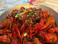 -巴厘龙虾·榜首油焖大虾(音乐学院·沿江酒馆店)