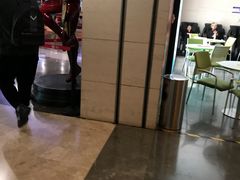 等候区-天幕新彩云国际影城(激光巨幕店)