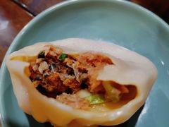蟹黄小笼汤包-静海楼(学田店)