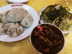 -陈寔包子王·卤煮小肠·京味小吃(龙潭店)