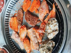 -星海汇海鲜自助烤肉火锅(百大店)