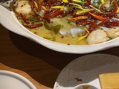 -江渔儿酸菜鱼专门店(明珠广场店)