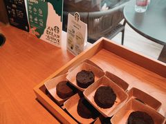 -星巴克(珠海仁恒滨海中心店)