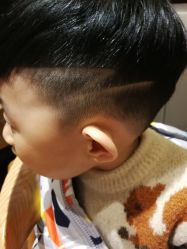 -阿朵拉儿童发型设计