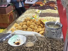 -中国国际会展中心-马甸购物街