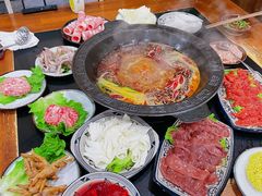 -重庆故事姊妹老火锅(财经学院店)