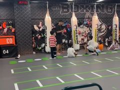 -拳力汇散打搏击泰拳俱乐部(绿地缤纷城店)