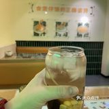 米其林同款煲仔饭，一整面黄金锅巴[亲亲][亲亲]
