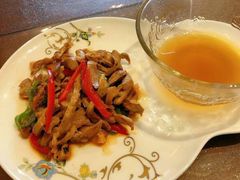 -爱月宝月嫂·育儿嫂(哈尔滨总店)