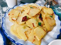 -杨老大生皮白族菜