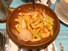 柠檬酸辣无骨凤爪-帕蓝·暹罗料理(曲阳店)