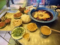 -王歘歘·chuǎ火锅(五道营店)