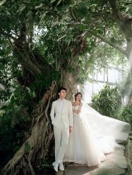 -雪中彩影婚纱摄影·微光艺术中心