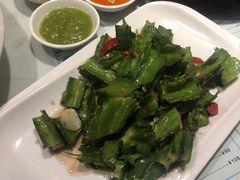 龙豆-滕记星发餐室·新加坡菜(巨鹿路店)