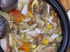 -菌之家·专业纯野生菌火锅·特色炒菌