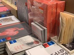 -诚品(信义店)