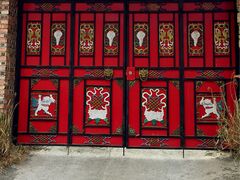 雪域臧家的正门-甘堡藏寨