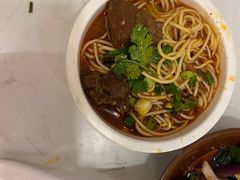 -李与白包子铺(桐梓林店)
