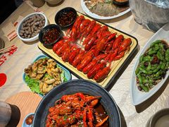 -肥肥虾庄·金牌油焖大虾(首义路店)