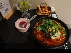 -尚足影院式足疗·住宿·美食(解放碑店)