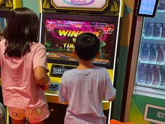 -不可思议减压馆·解压博物馆·摔碗发泄·团建定制