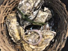 -蚝堡海鲜·威海菜·海肠捞饭·烧烤·亚洲吃蚝公司(幸福门店)