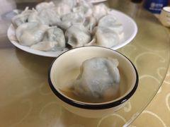 -乡府肉丁水饺(环山路店)